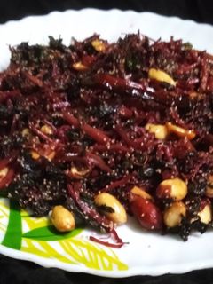 লাল শাক ভাজা (lal shaak bhaja recipe in Bengali) রেসিপির প্রধান ছবি