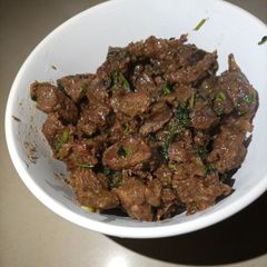 A picture of Fried Beef.