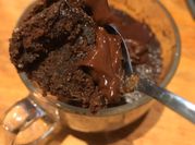 Una foto de brownie de harina de almendras