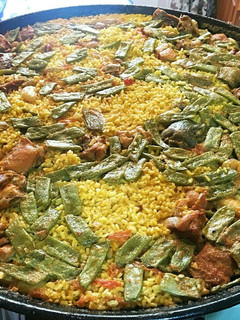 Una foto de Paella valenciana paso a paso