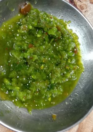 A picture of Green Chutney.