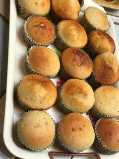 A picture of Oil based vanilla cup cake.
