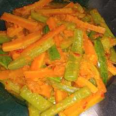 รูปของ Acar timun wortel
