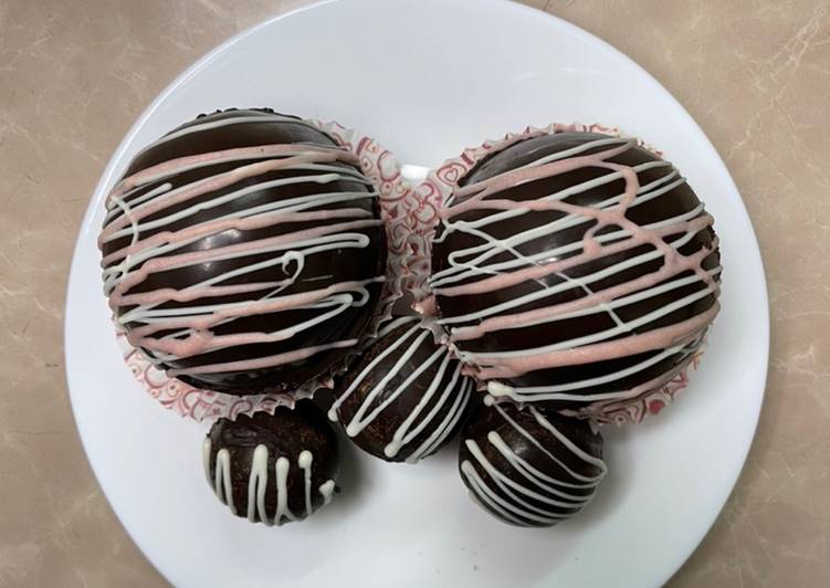 Easiest Way to Make Any-night-of-the-week Hot Chocolate Bombs