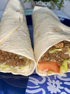 Una foto de Burritos de ternera y pollo