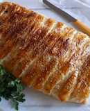 Polpettone di patate in crosta di pasta sfoglia