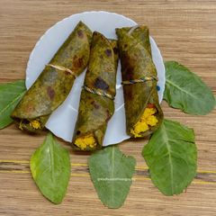Palak Paneer Roll A picture of Palak Paneer Roll.