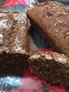 Una foto de Panque de avena con cacao y nuez