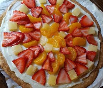 Unique Cuisine Dessert pizza Delicious