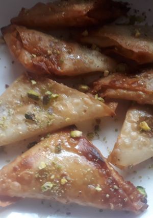 A picture of Nutty Samosa.
