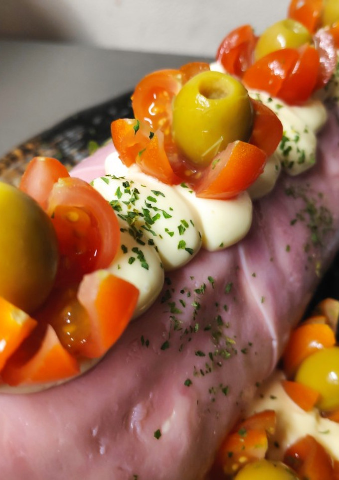 Una foto de Rollo de York y queso