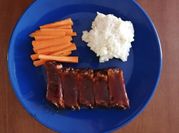 Una foto de costillas al horno bbq