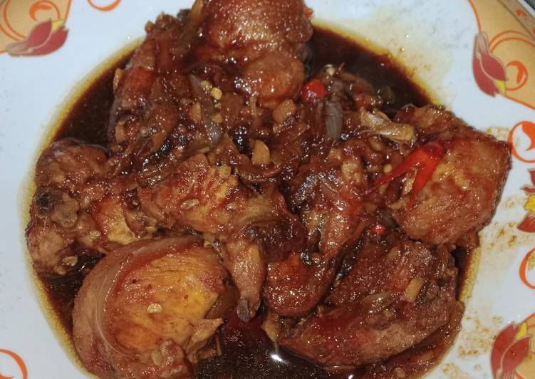 Langkah Mudah untuk Membuat Ayam goreng tumis kecap simple dan enaknya nampolllll🔥 yang Enak Banget