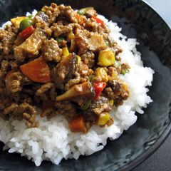 A picture of Curry Soboro.