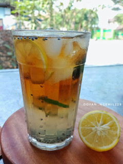 Foto resep Es Teh Kampul Jeruk Nipis