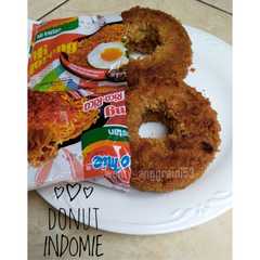 Donut Indomie goreng রেসিপির প্রধান ছবি