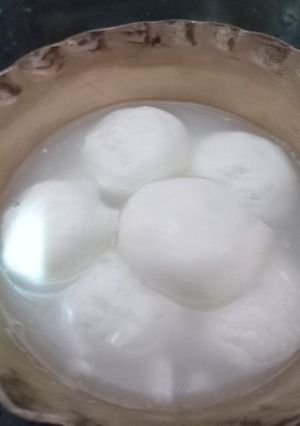রসগোল্লা (Rasgulla Recipe In Bengali) রেসিপির প্রধান ছবি