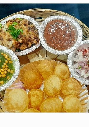 પાણીપુરી નું પાણી (Panipuri Pani Recipe In Gujarati) રેસીપી મુખ્ય ફોટો