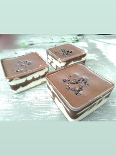 Foto resep Eclair Cake dessert box
