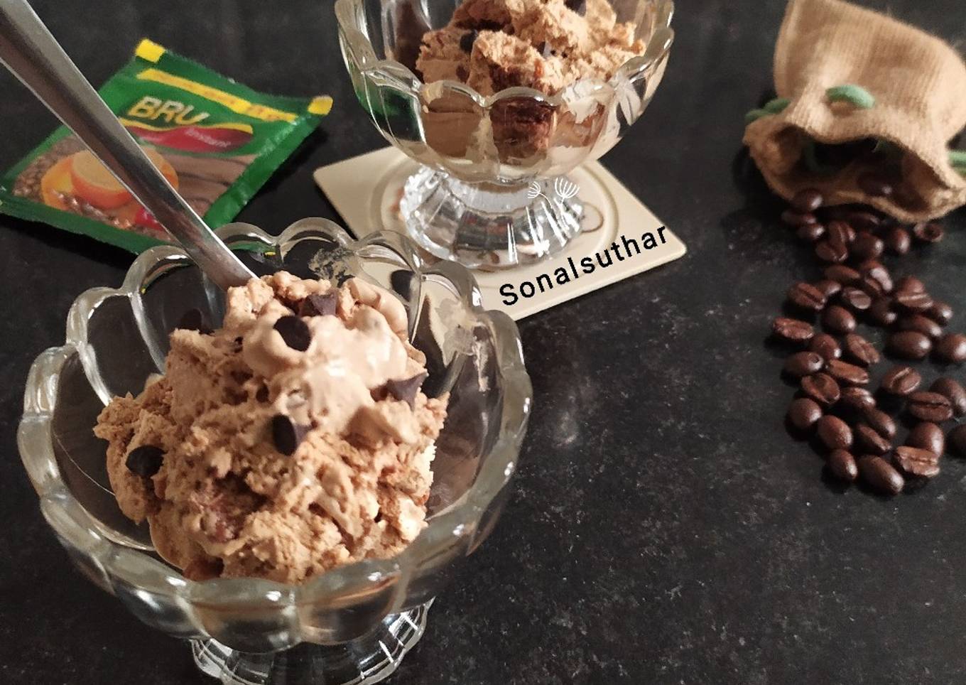 Coffee Crumble Ice Cream