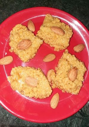 होममेड कलाकंद (homemade kalakand recipe in Hindi) रेसिपी मुख्य फोटो