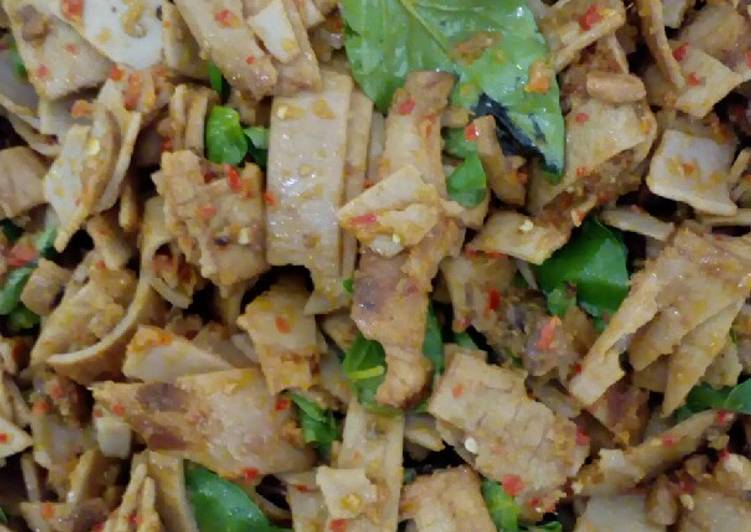 Bahan mengolah Kadeudeumeus pedasss., Lezat Sekali