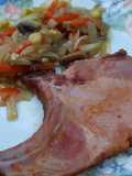Verduras picantes y chuleta de Sajonia sabor Cookpad