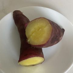 A picture of Steamed Japanese Sweet Potato w/ Instant Pot.