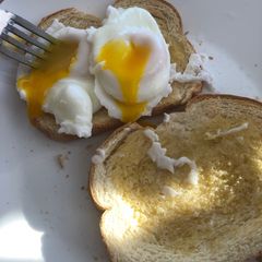 A picture of Avocado toast!.