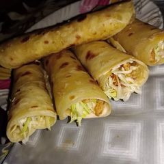 A picture of Spicy chicken roll paratha.