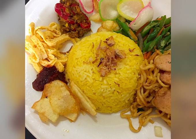 Nasi gurih wortel rice cooker