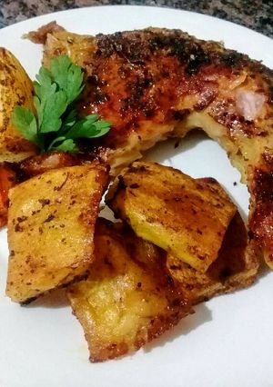 Una foto de Pollo al Horno 🍗 con verduras asadas 😉.