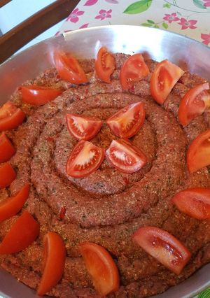 A picture of Kabab bil Sayniyeh (Baked Kebab in a Tray).