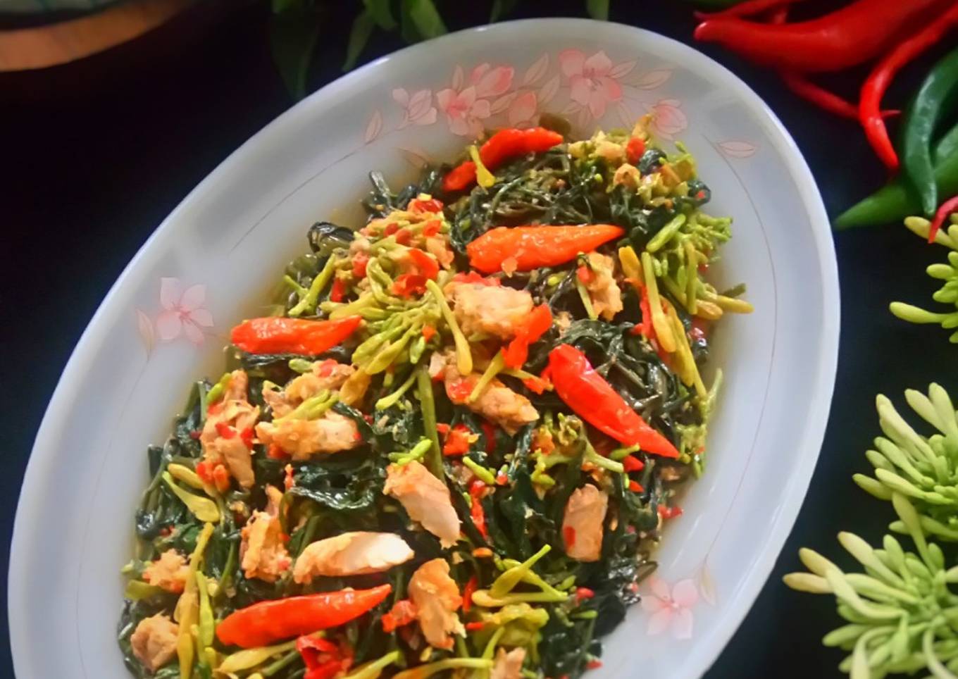 Tumis Kangkung Bunga Pepaya ala Manado