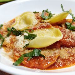 A picture of Tortellini Pasta in Red Sauce.