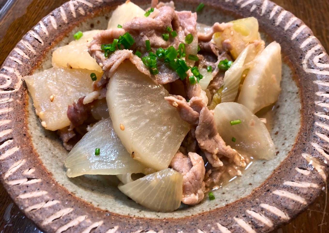 Japanese Miso Daikon Radish with Pork