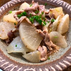 A picture of Japanese Miso Daikon Radish with Pork.