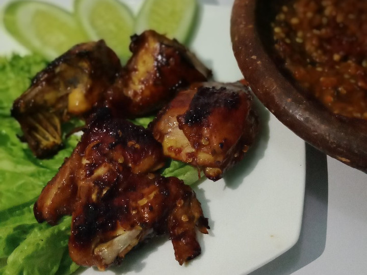 Bagaimana Menyiapkan (05)Ayam panggang bumbu simple Menu Enak Dan Mudah Dibuat