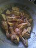 Ungkep tahu +paha