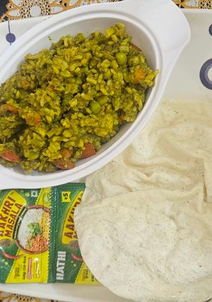 A picture of Palak khichdi.
