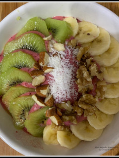 Foto principal de Smoothie de frutos rojos, kiwi y banana
