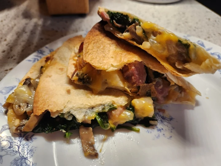 Recipe Lauren&amp;#39;s Baked Ham, Spinach and Mushroom Breakfast Quesadillas which So Delicious