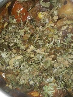 A picture of Surti Undhiyu.