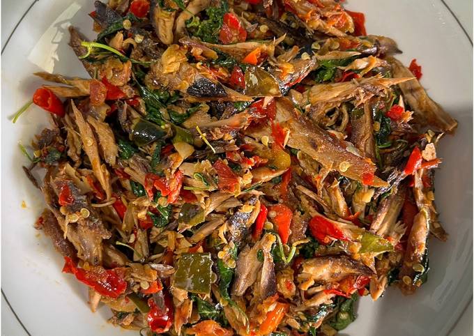 Cara membuat Ikan Tongkol Suwir Kemangi Cara membuat Ikan Tongkol Suwir Kemangi
