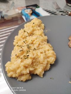 Una foto de Risotto a los quesos