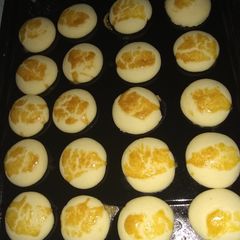 A picture of Naan khatai.