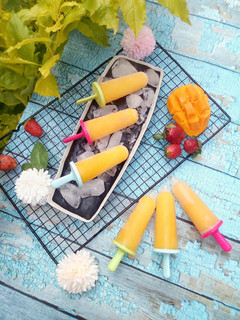 A picture of Popsicles.