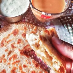 A picture of Chicken cheese paratha.
