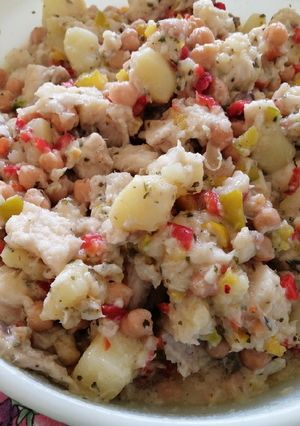Una foto de Ensalada santa