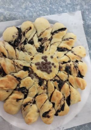 عکسی از دستور نان شکلاتی خورشیدی😋